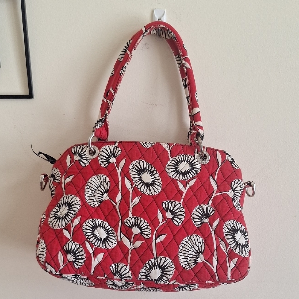 Vera Bradley Sophie Bag Deco Daisy Red White Black Floral Quilted Shoulder Bag